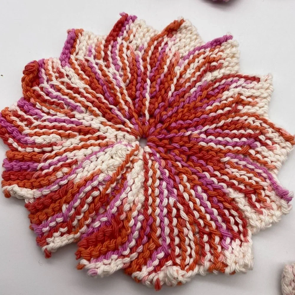 Hand Crochet pot holders trivets pink white thick Kitsch vintage‎ kitchen
